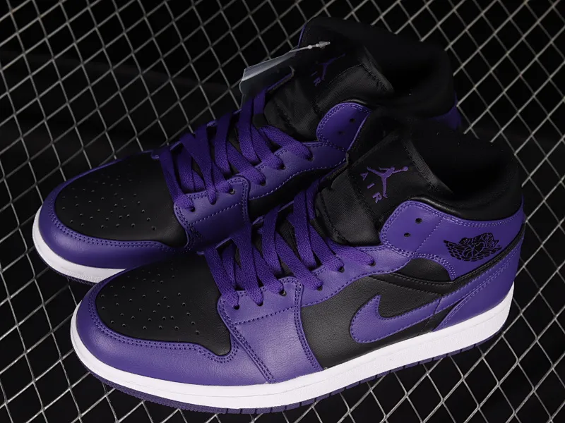 All categories Air Jordan Jordan series basketball shoes Air Jordan 1 Mid Air Jordan 1 Mid AJ1 Joe 1 black and blue mid-top basketball shoes BQ6472-051
